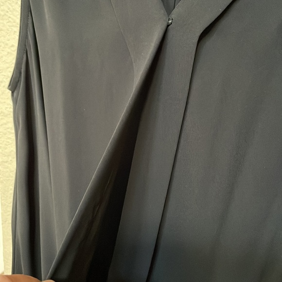 Bellatrix Sleeveless Black wrap blouse . NEW condition . SZ Large - Picture 3 of 7